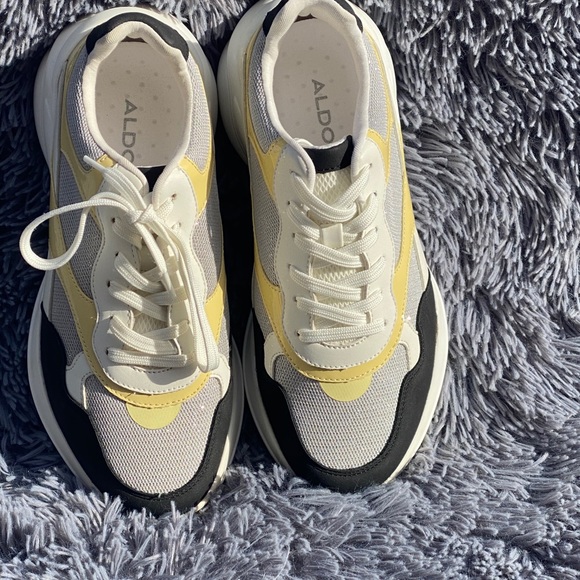 Aldo Women’s Merurka-68 Sneakers- New in Box!! - Picture 13 of 13